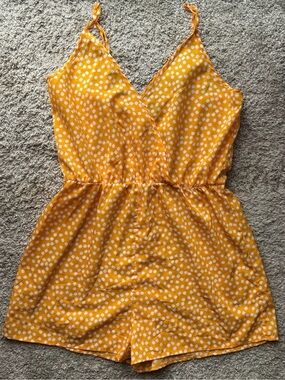 SHEIN Yellow Daisy Print Wrap Front Romper Size Large